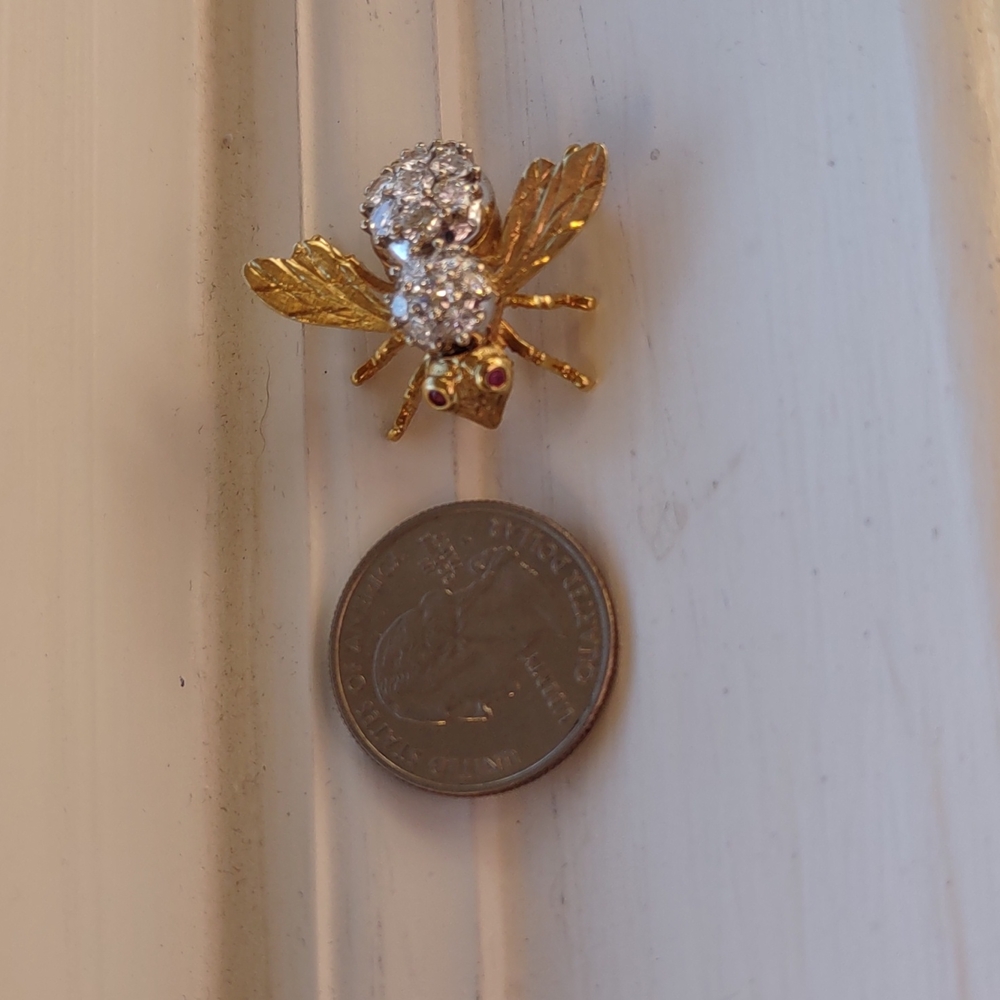 Diamond Bee pin brooch Ruby eyes, 18k yellow gold, Herbert Rosenthal Natural - Picture 4 of 15